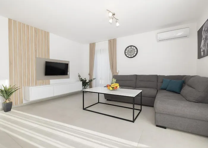 Apartment Veranda