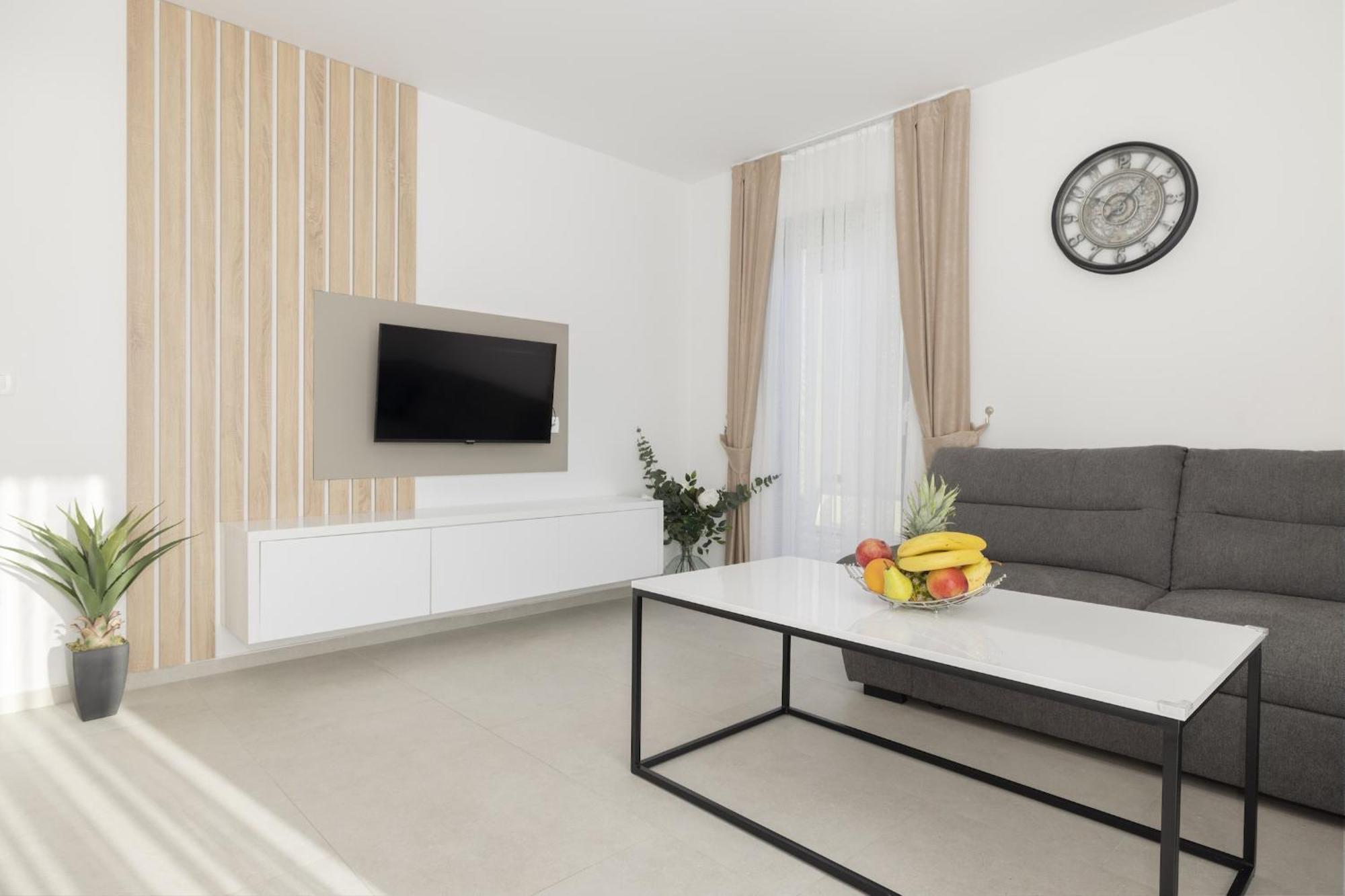 Veranda Apartment