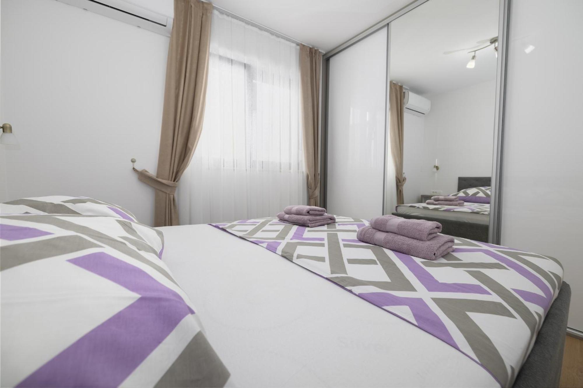 Veranda Apartment *